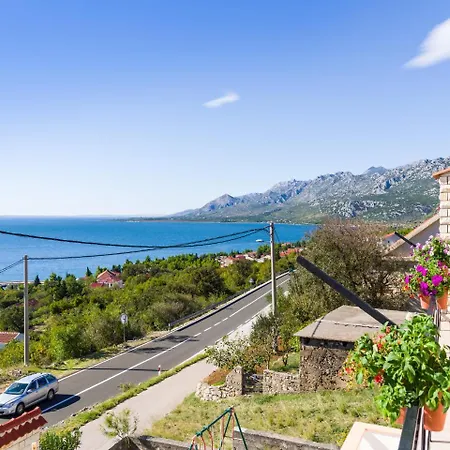 别墅 Maria 洛瓦尼斯卡